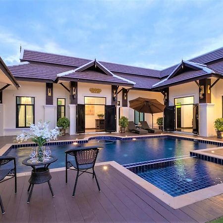 Lanna Kamin Pool Villa Airport Chiang Mai Bagian luar foto