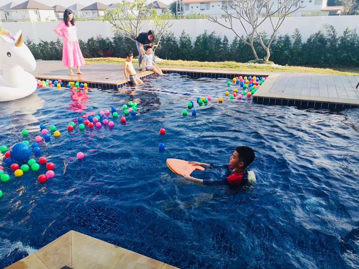 Lanna Kamin Pool Villa Airport Chiang Mai Bagian luar foto